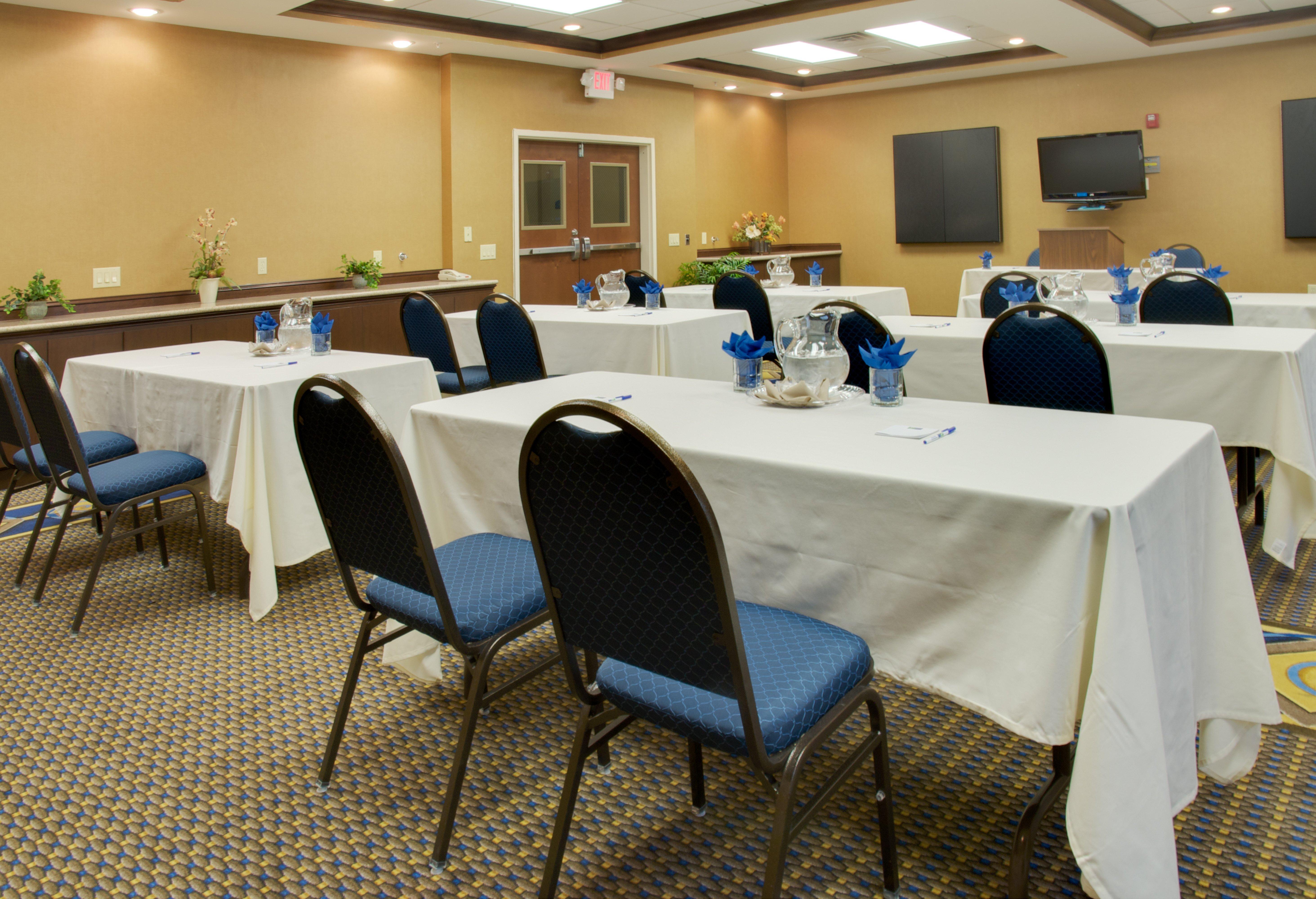 Holiday Inn Express Hotel & Suites Houston Energy Corridor - West Oaks By Ihg Extérieur photo